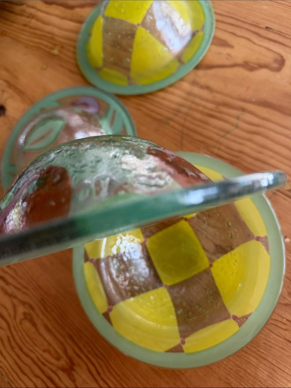 Villeroy & Boch Hand-Painted Glass Dessert Bowls in lemon Yellow, red apple